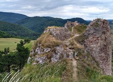 slovakia/presov-region/attraction/kamenicky-castle