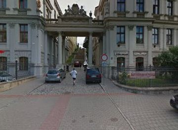 czechia/brno/brno-cernovice/attraction/schodova-portico