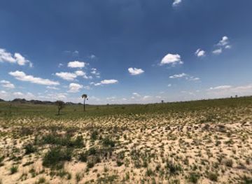 madagascar/isalo-national-park/attraction/malaso-circuit-hiking-trail