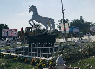 pakistan/central-punjab/attraction/thal-chowk