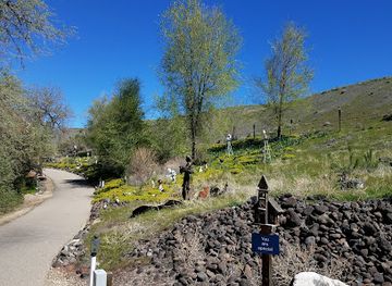 idaho/silver-valley/attraction/cleo-s-ferry-museum-nature-trail