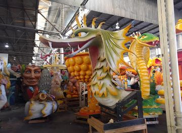 Mardi Gras World
