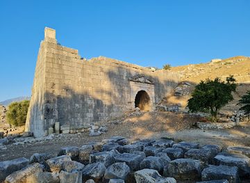 turkiye/lycia/attraction/letoon-sanctuary-place