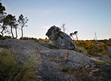 portugal/beira-alta/attraction/pedra-do-urso
