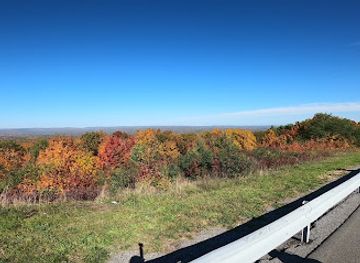 new-york/hudson/attraction/five-state-lookout