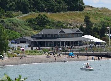 kansas/lawrence/attraction/spectacle-island