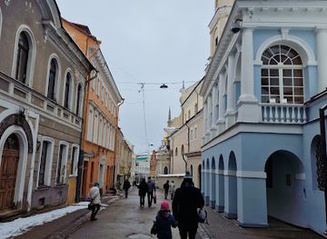 lithuania/vilnius/zverynas/attraction/gate-of-dawn