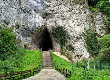 czechia/palava/attraction/catherine-cave