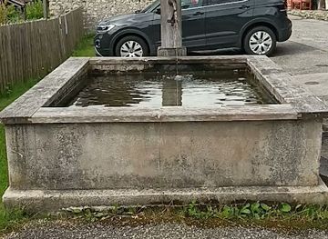 germany/zugspitze/attraction/brunnen-blick-auf-zugspitze