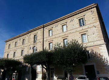 italy/molise/attraction/ducal-palace