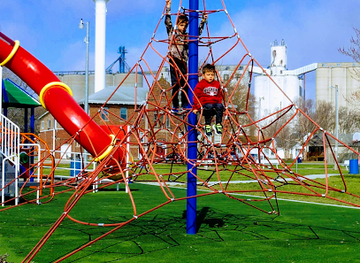 nebraska/eugene-t-mahoney-state-park/attraction/greenwood-park