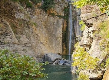 greece/euboea/attraction/maniakiatis-waterfall-driving