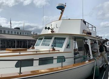 massachusetts/new-bedford/attraction/gansett-cruises