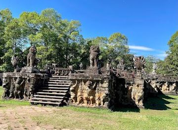 cambodia/siem-reap/attraction/terrace-of-the-elephants
