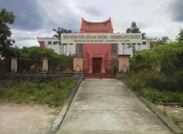 Museum of Sa Huynh - Champa culture