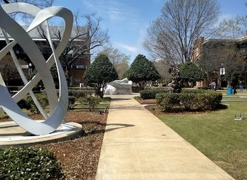 alabama/tuscaloosa-national-forest/attraction/goldie-1971-the-fallen-robot