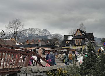 poland/podhale/attraction/dom-do-gory-nogami