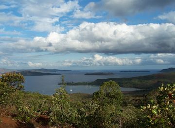 new-caledonia/ile-des-pins/attraction/l-aiguille-de-prony