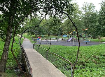 lithuania/anyksciai-treetop-walking-path/attraction/anyksciu-parkas