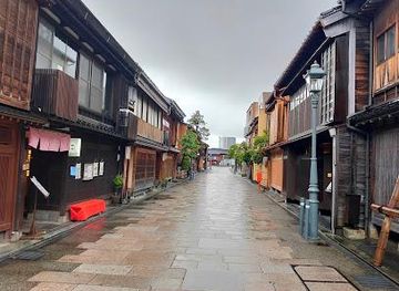 japan/kanazawa/attraction/nishi-chaya-district