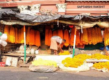 india/kolkata/attraction/mullick-ghat-flower-market-hawkers-committee