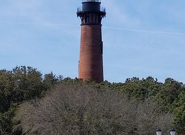 north-carolina/inner-banks/attraction/back-beach-wild-horse-tours