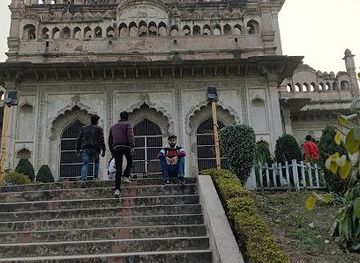 india/lucknow/attraction/qaisar-bagh