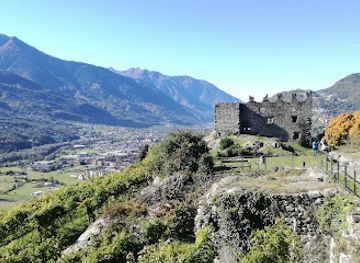 italy/alta-valtellina/attraction/castel-grumello