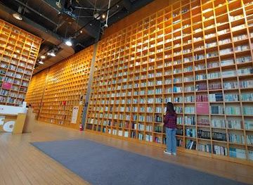 south-korea/incheon/attraction/paju-book-city-service-area