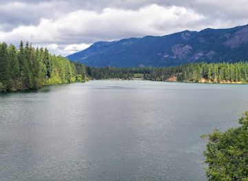 washington/central-washington/attraction/palouse-to-cascades-state-park-trail