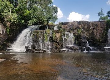 zambia/muchinga-province/attraction/mumbuluma-falls