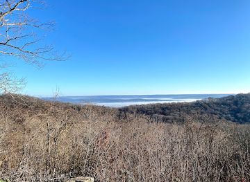 alabama/monte-sano-state-park/attraction/monte-sano-main-trailhead-parking