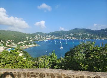 saint-vincent-and-the-grenadines/grenadines/attraction/fort-hamilton