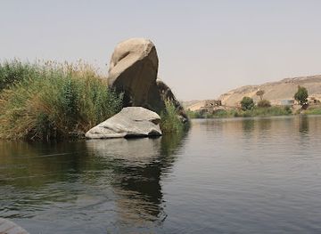egypt/nubia/attraction/monastery-of-st-simeon