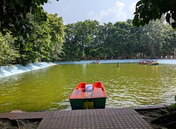 india/lucknow/attraction/lucknow-zoo-peddle-boating