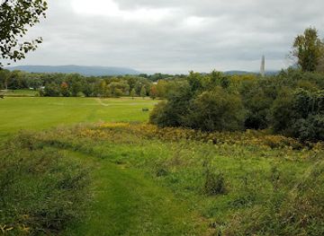 vermont/bennington/attraction/parking-for-everett-cave