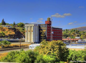 oregon/wasco-county/attraction/sunshine-mill