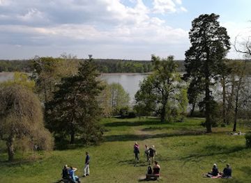 czechia/palava/attraction/rybnicni-zamecek