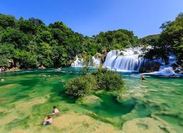 croatia/cetina-river-canyon/attraction/gecko-tours