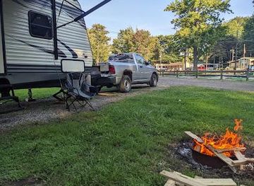 pennsylvania/erie/attraction/evergreen-lake-rv