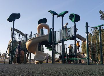 california/inglewood/attraction/darby-park