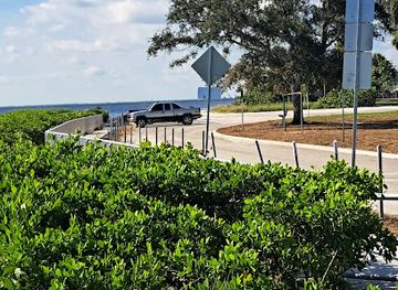 florida/southwest-florida/attraction/ponce-de-leon-park