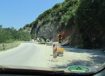 bosnia-and-herzegovina/central-bosnia/attraction/tunnel-skela