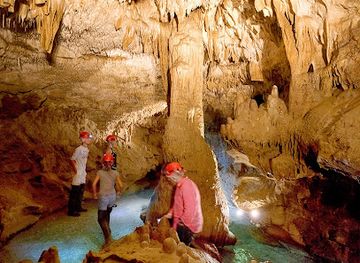 france/aquitaine/attraction/grotte-celestine