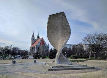 germany/anhalt/attraction/monument-of-friendship-among-peoples