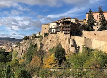 spain/castile-la-mancha/attraction/casas-colgadas-de-cuenca