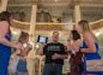 texas/new-braunfels/attraction/the-barwalk-tour