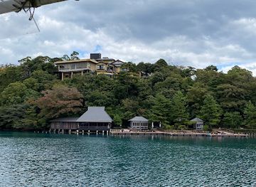 japan/noto/attraction/tsukumo-bay