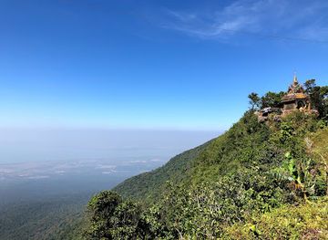 cambodia/kampong-speu/attraction/wat-sampov-pram