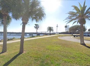 florida/daytona-beach/attraction/giraffe-nature-walk